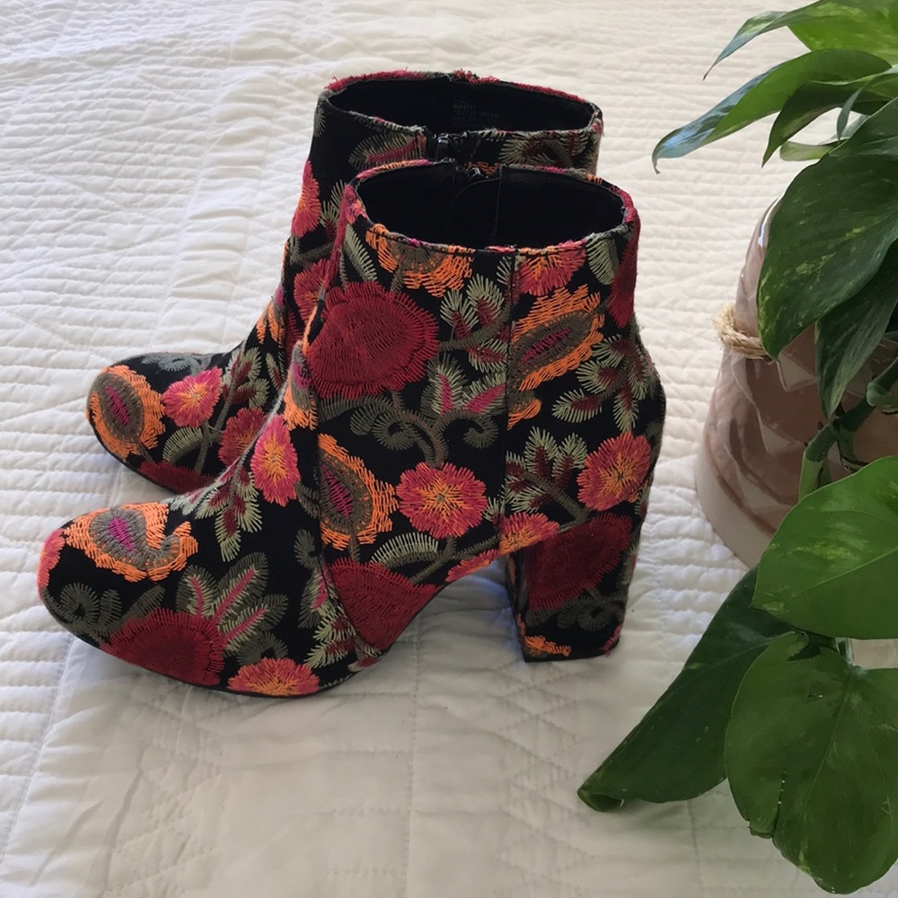 MIA rosebud embroidered block heel bootie